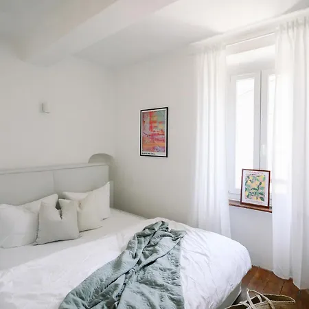 Appartement Steinhaus Mit Dachterrasse Und Badefluss Ribaute